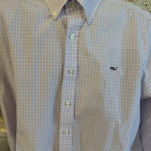 Vineyard Vines Men's Classic Checkered Shirt - Picture 2 of 12